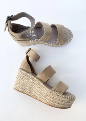 Matisse Soire Platform Wedge-Natural