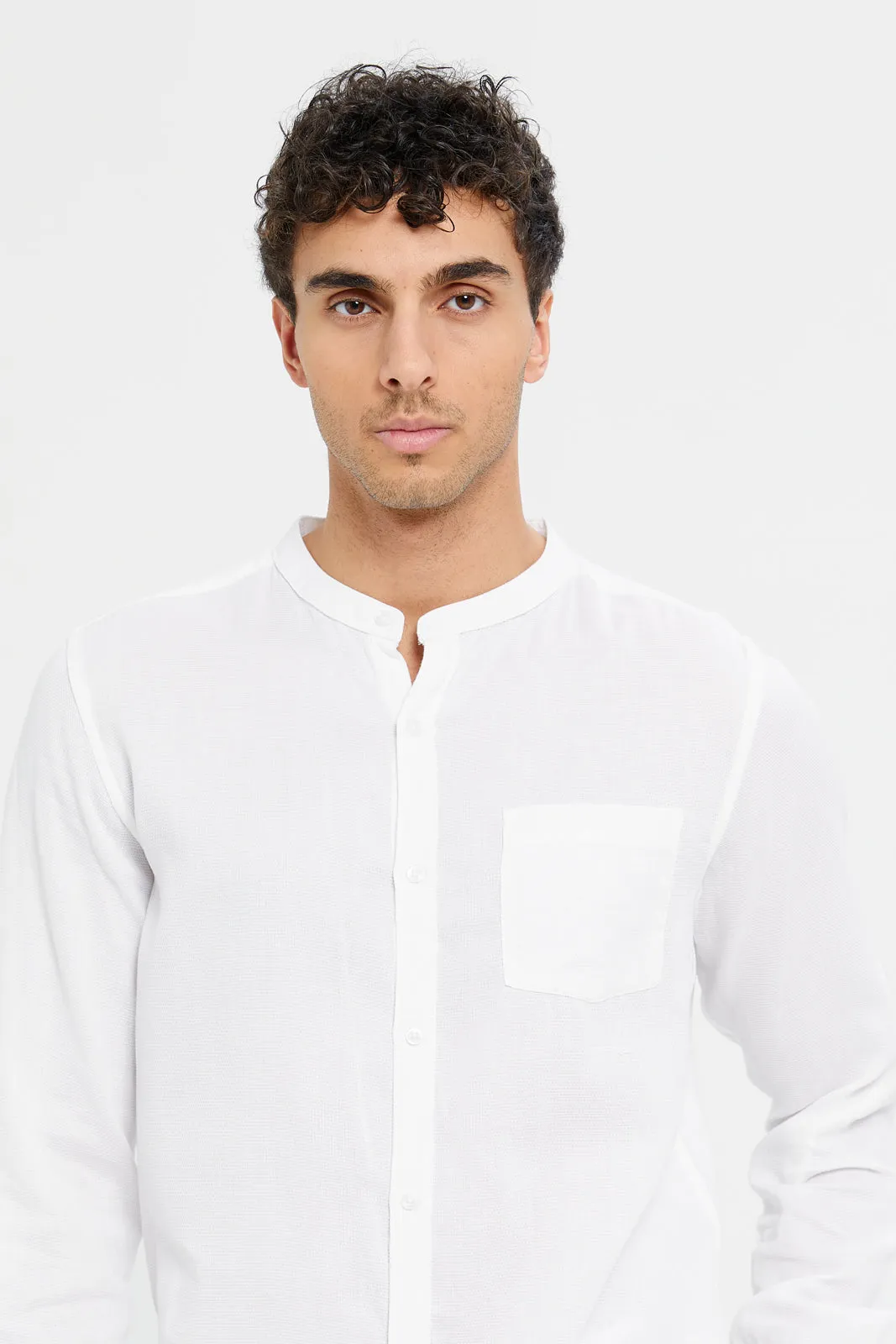 Men White Solid Casual Shirt