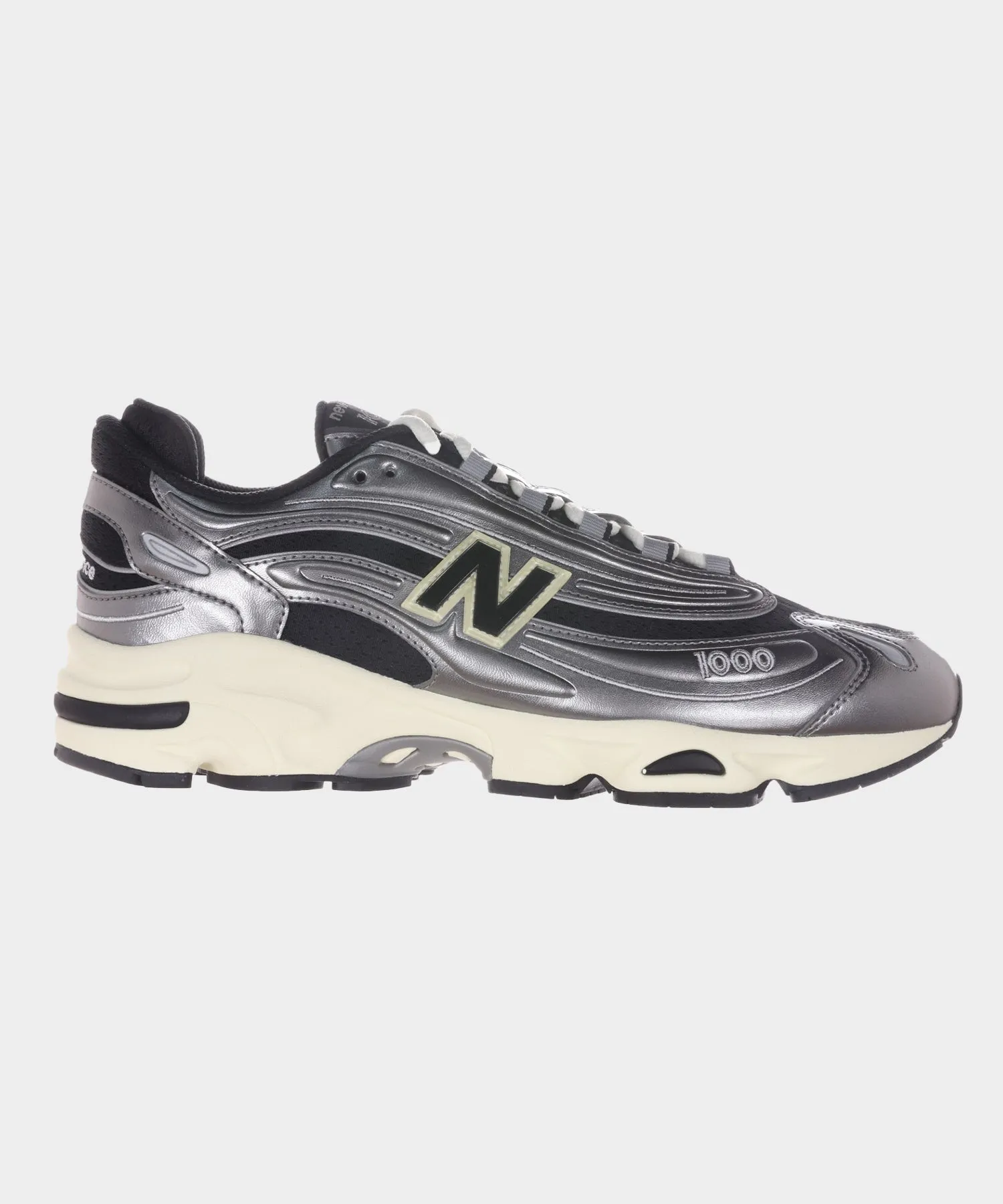 New Balance M1000 in Silver Metallic