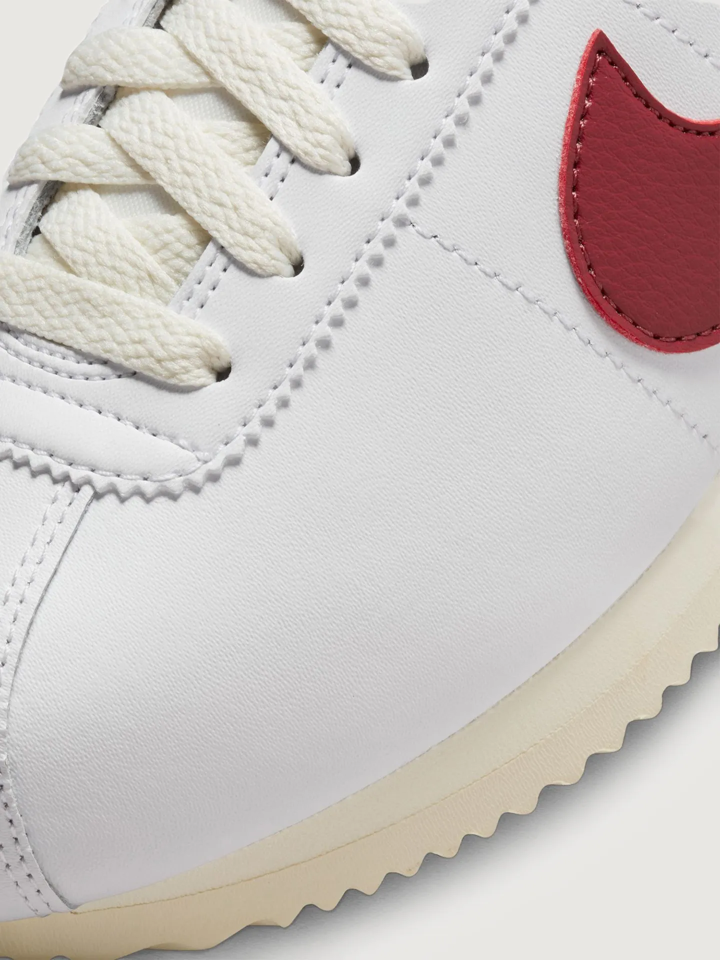 Nike Cortez - White/Cedar-Red Stardust-Sail