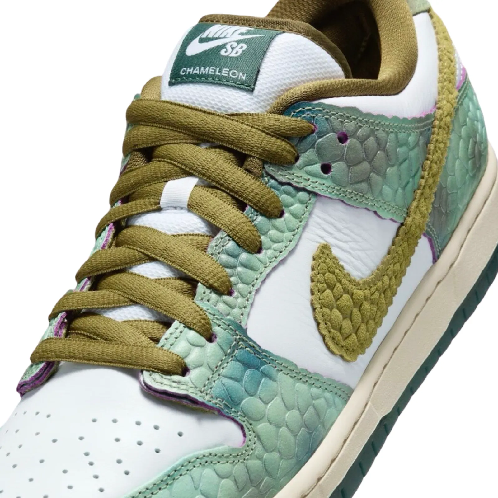 SB Dunk Low Pro QS Oil Green Desert Moss White