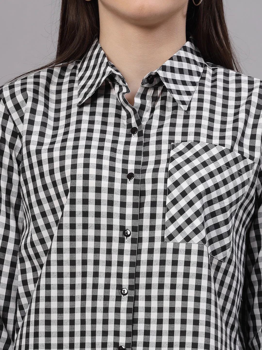 Style Quotient Women Black and White Checks Casual Fit Shirt