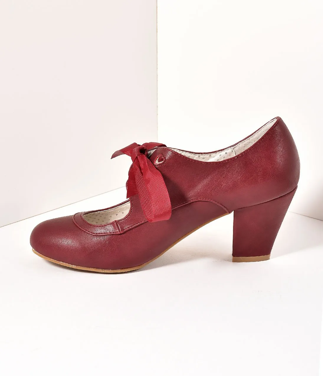 Vintage Style Burgundy Leatherette Mary Jane Bow Wiggle Heels