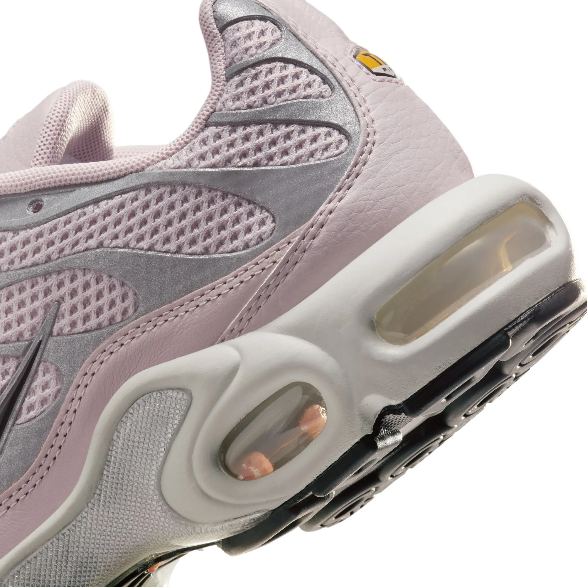 WMNS Air Max Plus (Platinum Violet/Chrome)