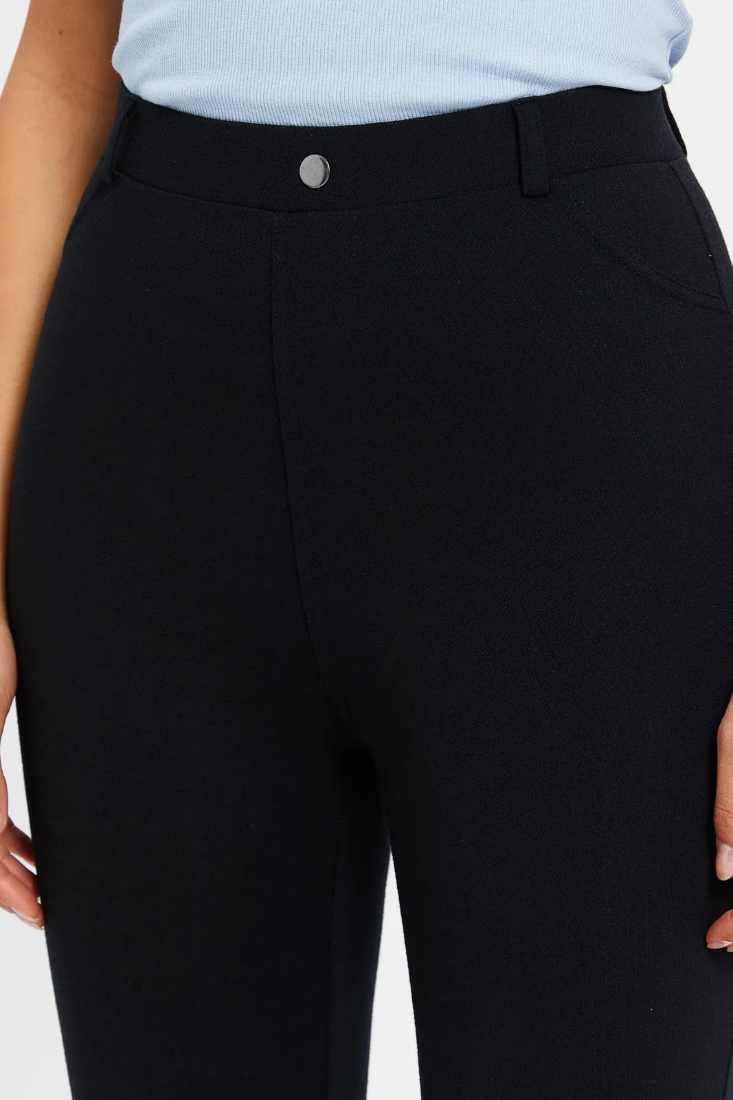 Women Black With Button Leggings